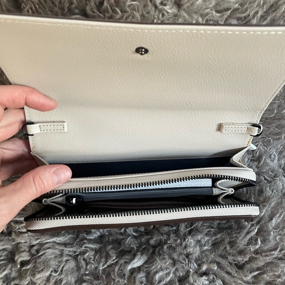 S-Q vegan leather brown clutch - Picture 5 of 5